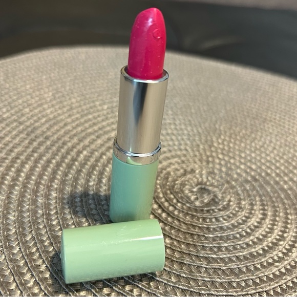 Clinique Long Last Soft Matte Magenta lipstick new - Picture 5 of 8